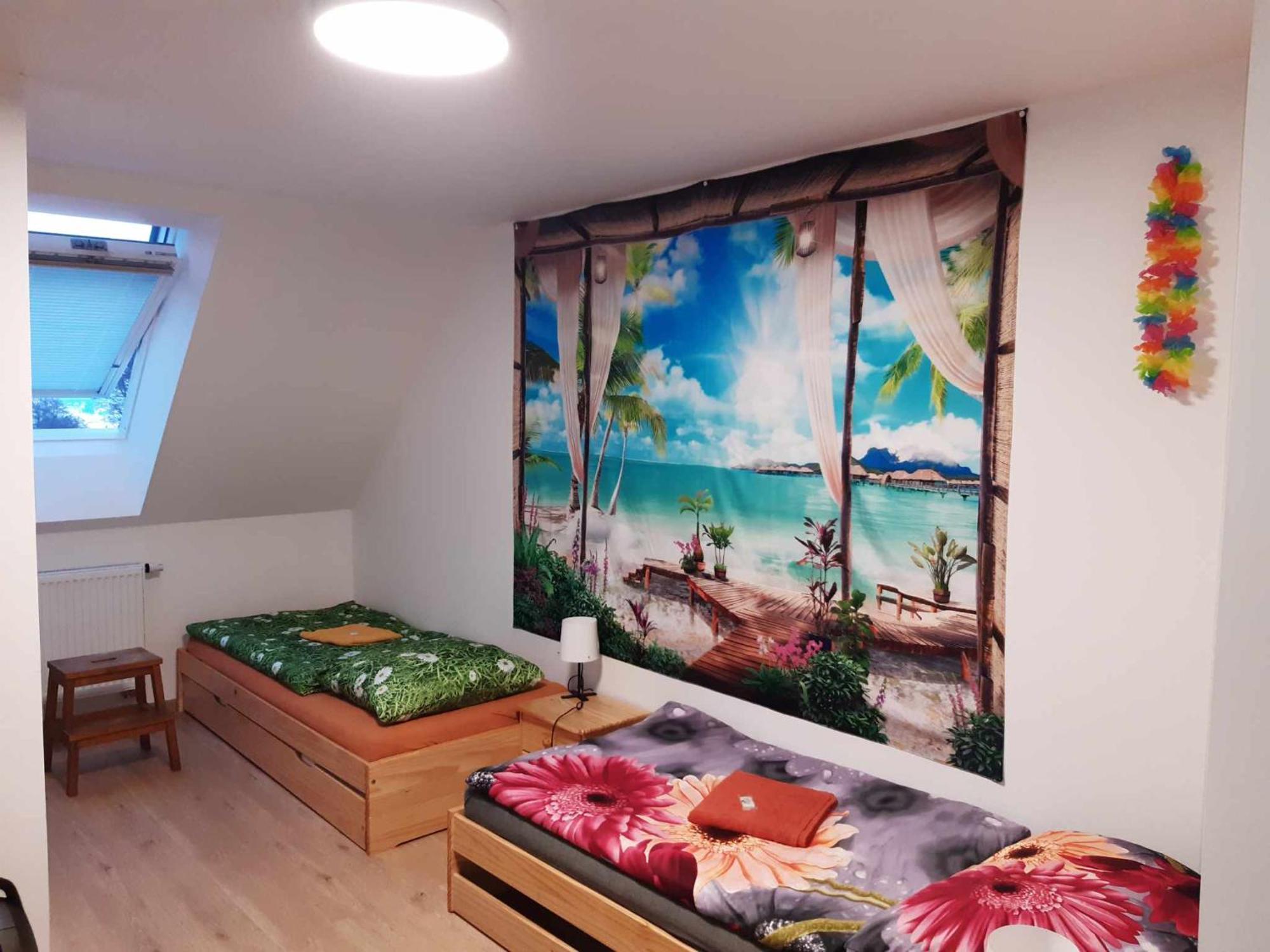 Odal Hawaii Sro Ubytovani Vzdelavani Pencin エクステリア 写真